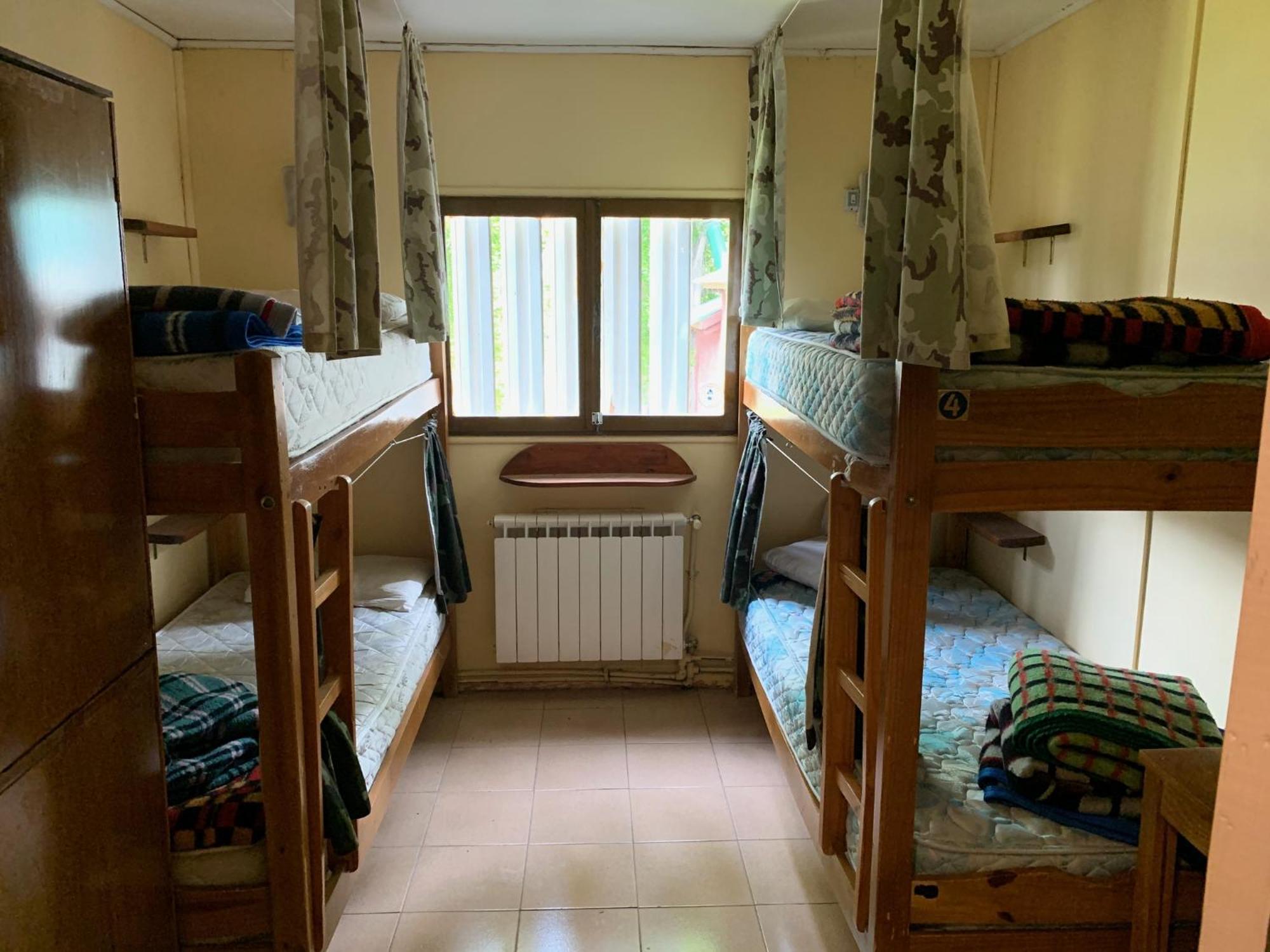 Hostel Los Pioneros El Calafate Room photo