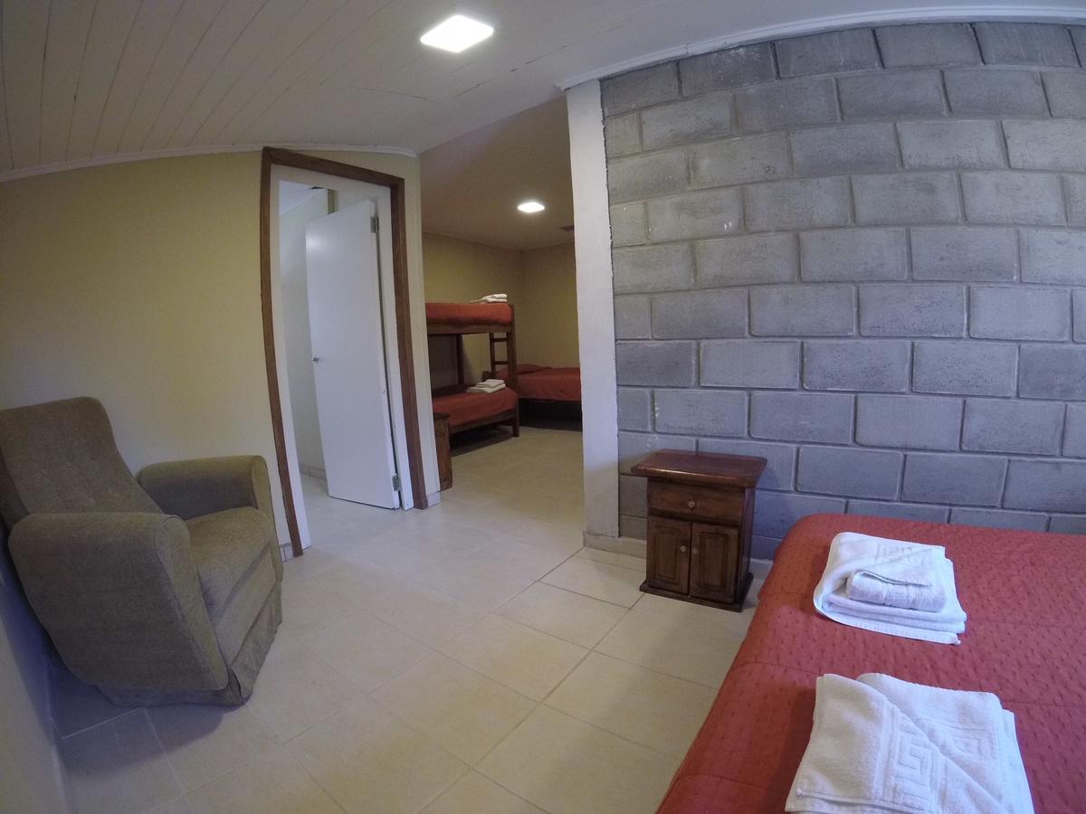 Hostel Los Pioneros El Calafate Exterior photo