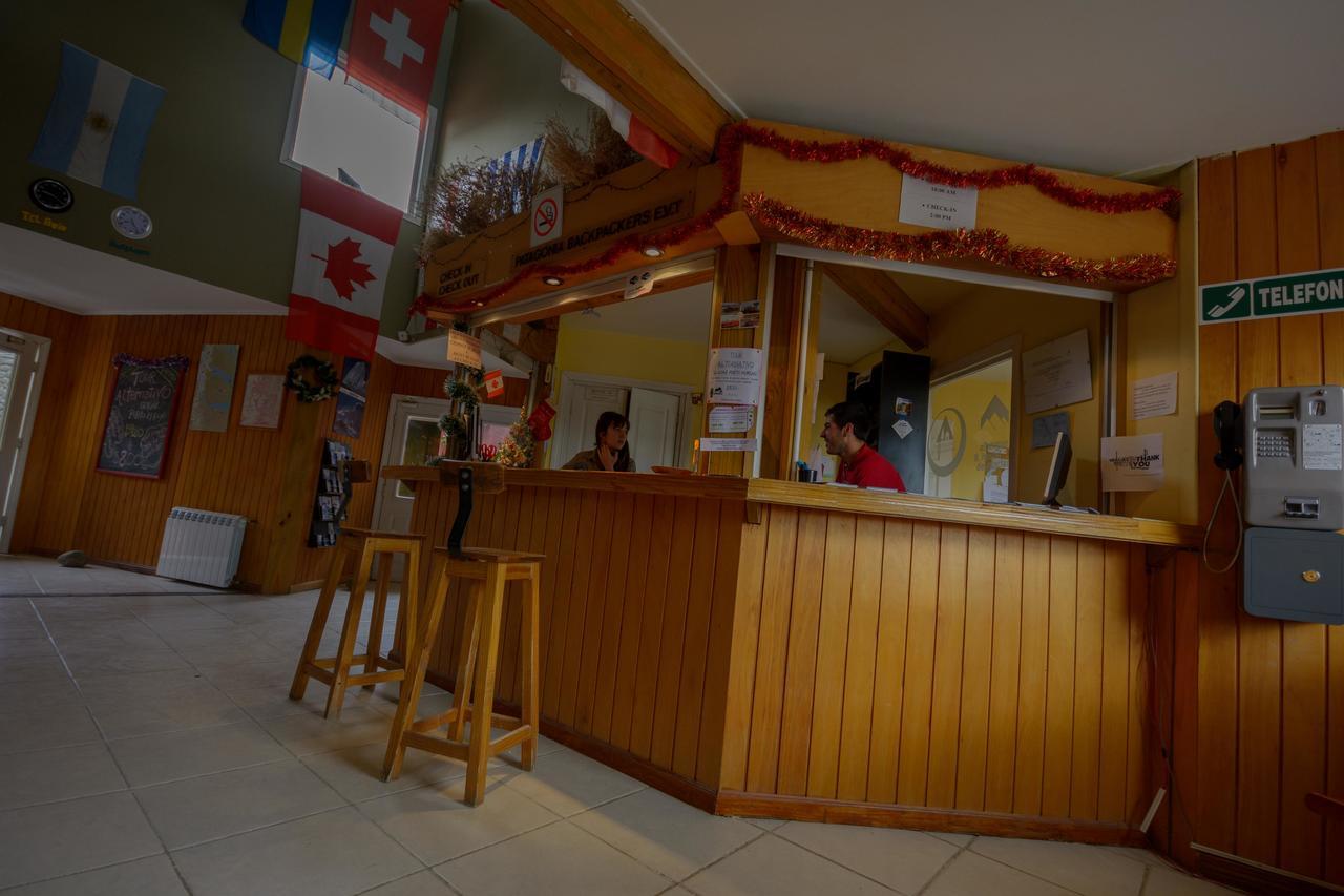 Hostel Los Pioneros El Calafate Exterior photo